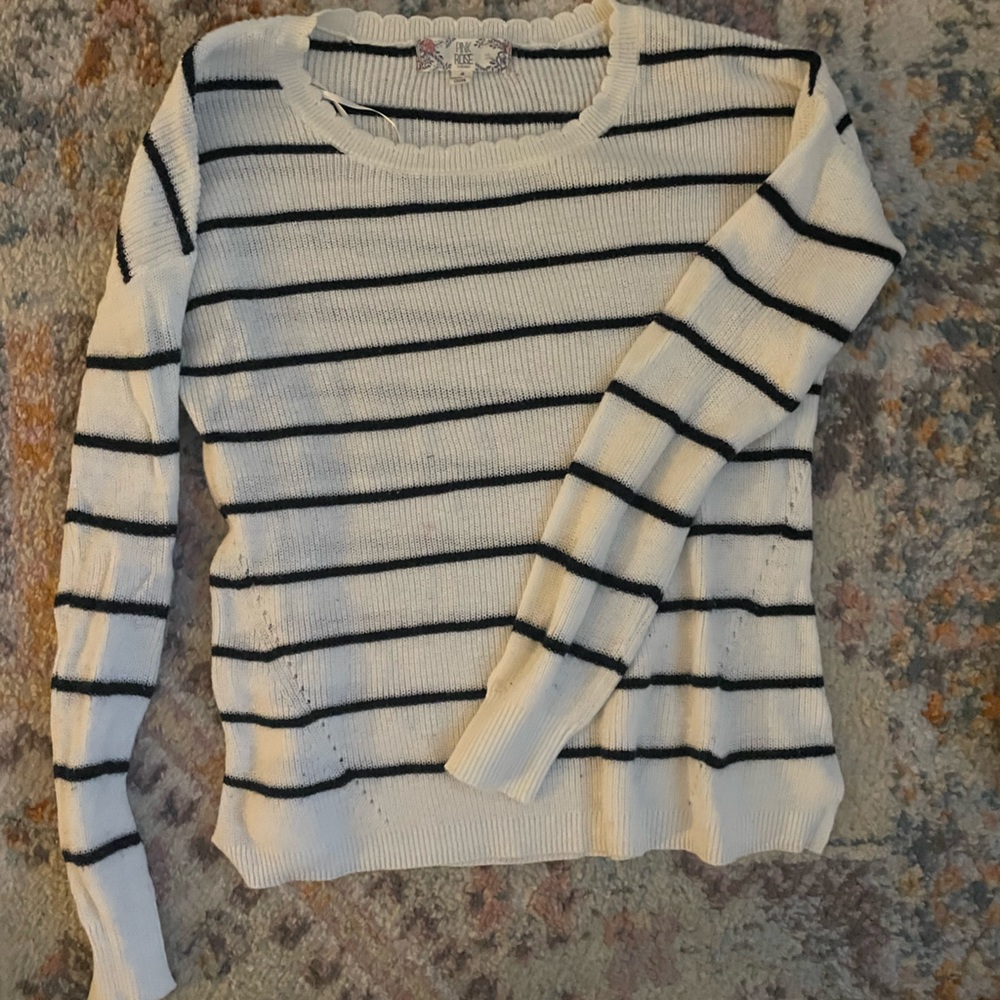White and navy striped sweater